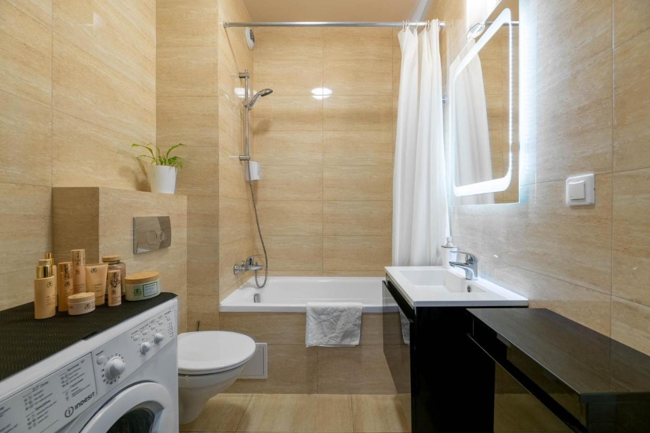 Apartamenty Goka Like It Arkadia Warsaw Exterior photo
